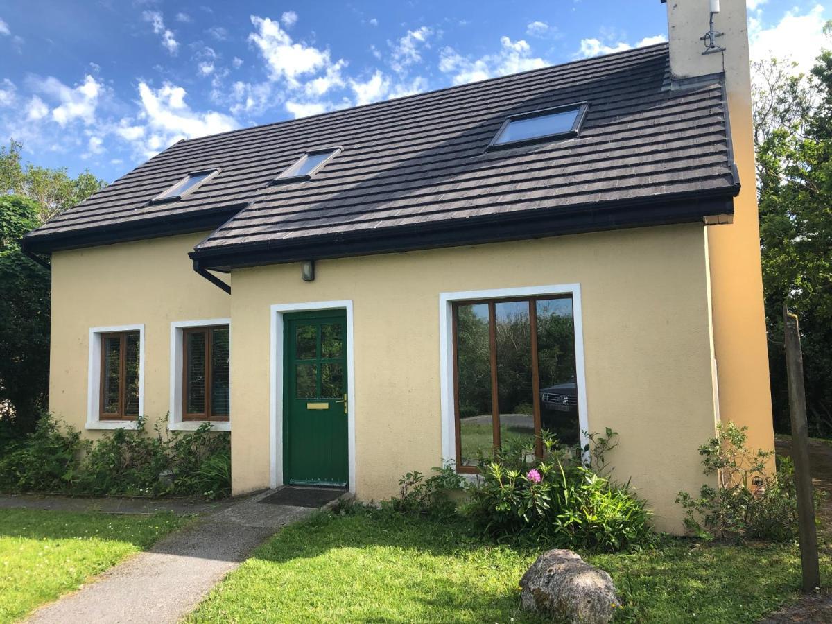 Letterfrack Farm Lodge House In Letterfrack Village Connemara Buitenkant foto