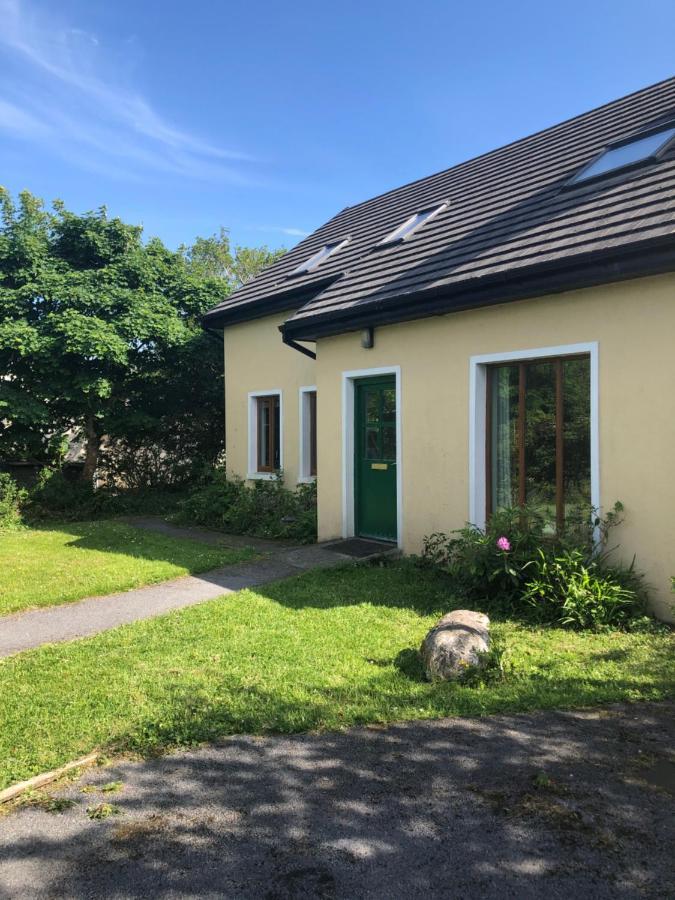 Letterfrack Farm Lodge House In Letterfrack Village Connemara Buitenkant foto
