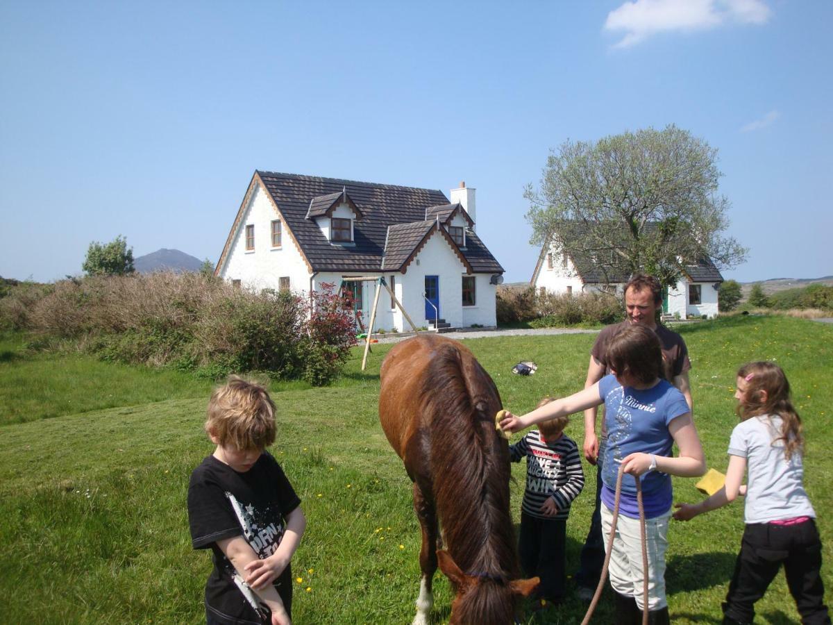 Letterfrack Farm Lodge House In Letterfrack Village Connemara Buitenkant foto